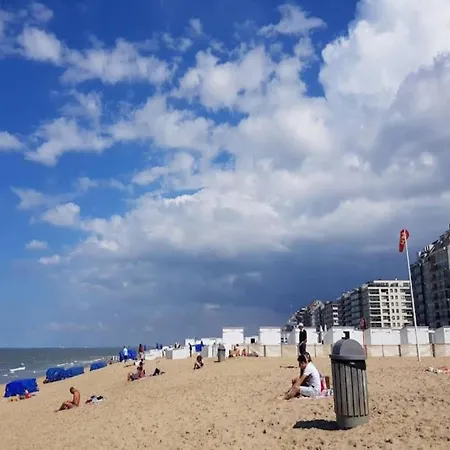 Apartman Near Rubensplein *